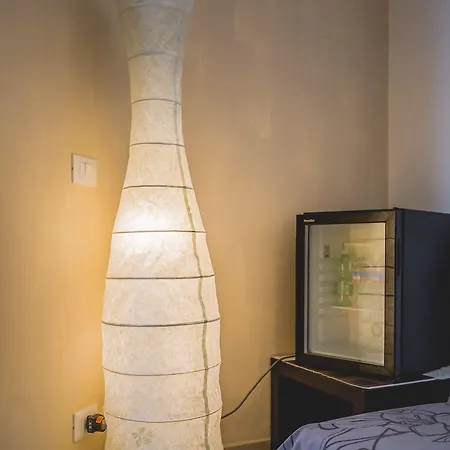 도무스 알베르티 베드 앤 브렉퍼스트 B&B