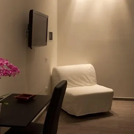 Domus Alberti Bed & Breakfast 4*