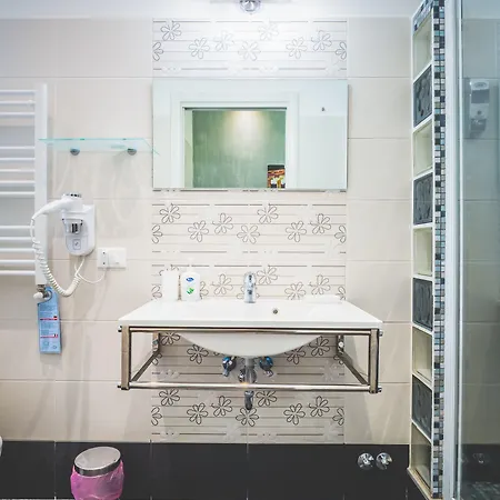 Domus Alberti فندق مبيت وإفطار